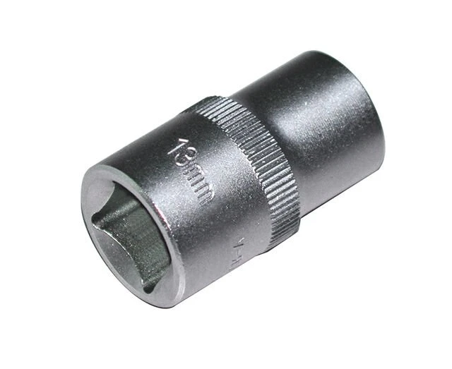 İzeltaş 1/2' Lokma Anahtar 18mm