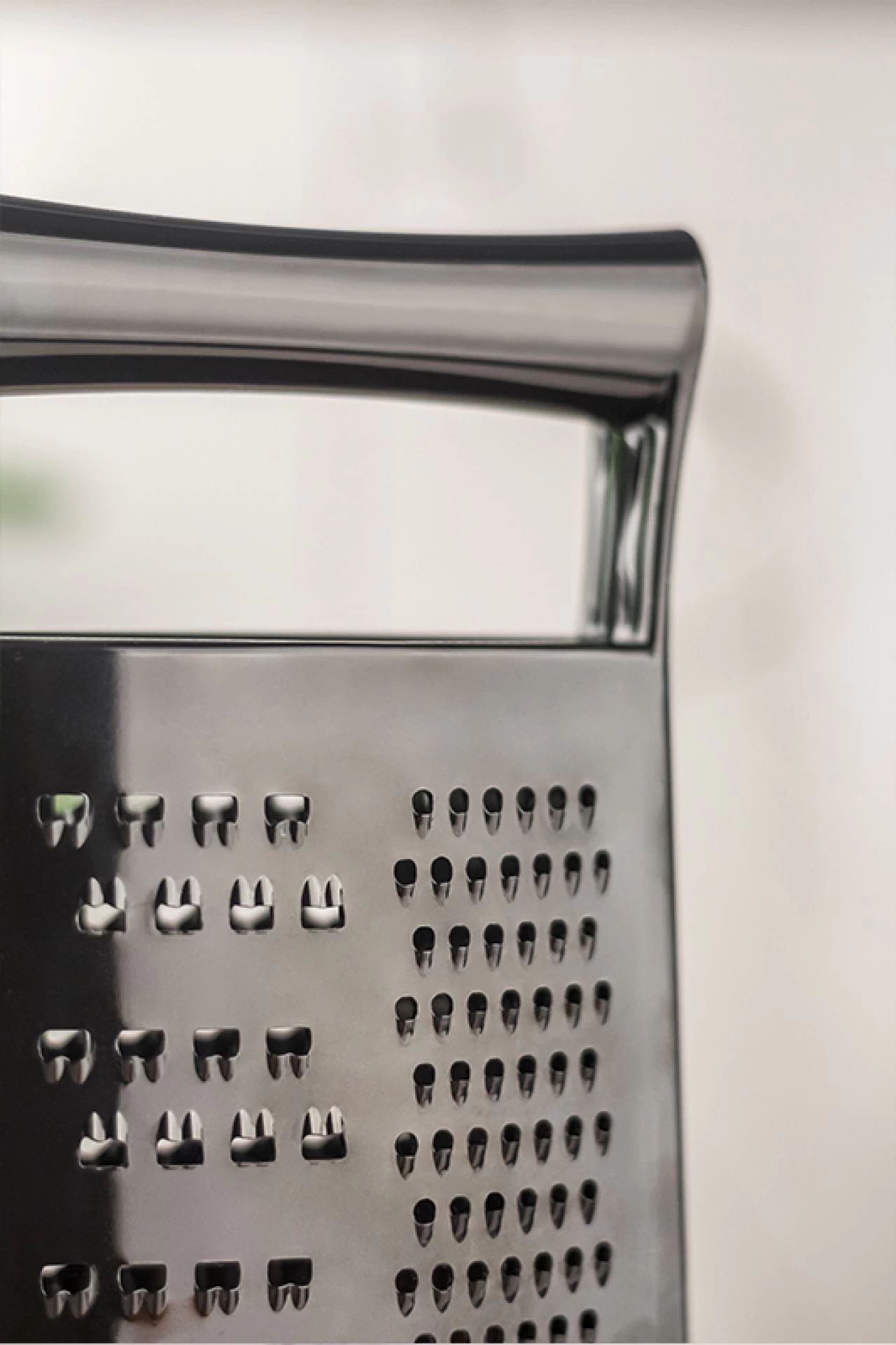 Akrilik Siyah El Kesmeyen Hazneli Rende