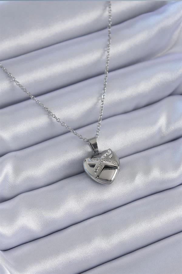 316l Çelik Gümüş Renk Zirkon Taşlı Kalp Model Kadın Kolye