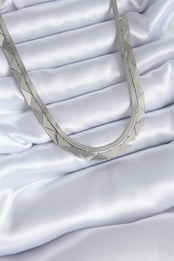 316l Çelik Gümüş Renk İtalyan Zincir Üçgen Model Kadın Kolye