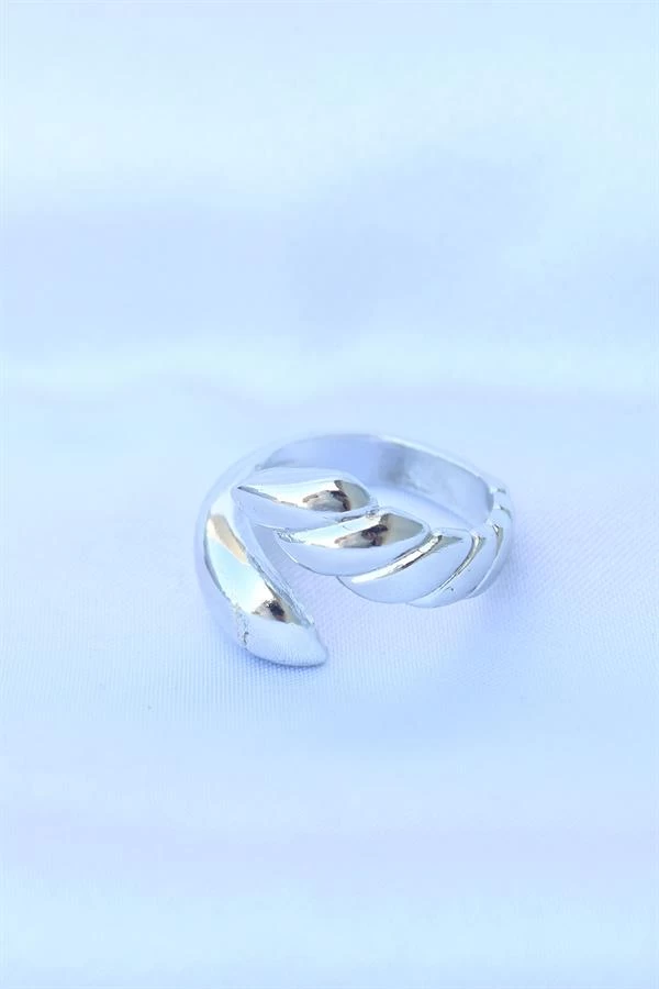 Pirinç Gümüş Renk Ayarlanabilir Sarmal Yüzük