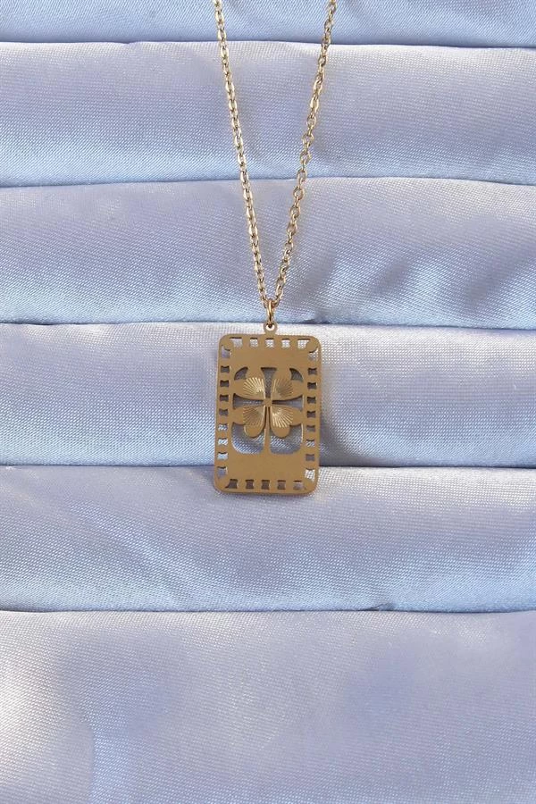 316l Altın Renk İşlemeli Yonca Model Vintage Kolye