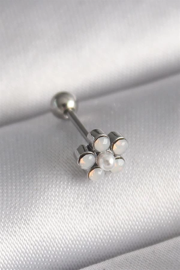 316l Çelik Gümüş Renk Zirkon Taşlı Çiçek Model Tragus Piercing