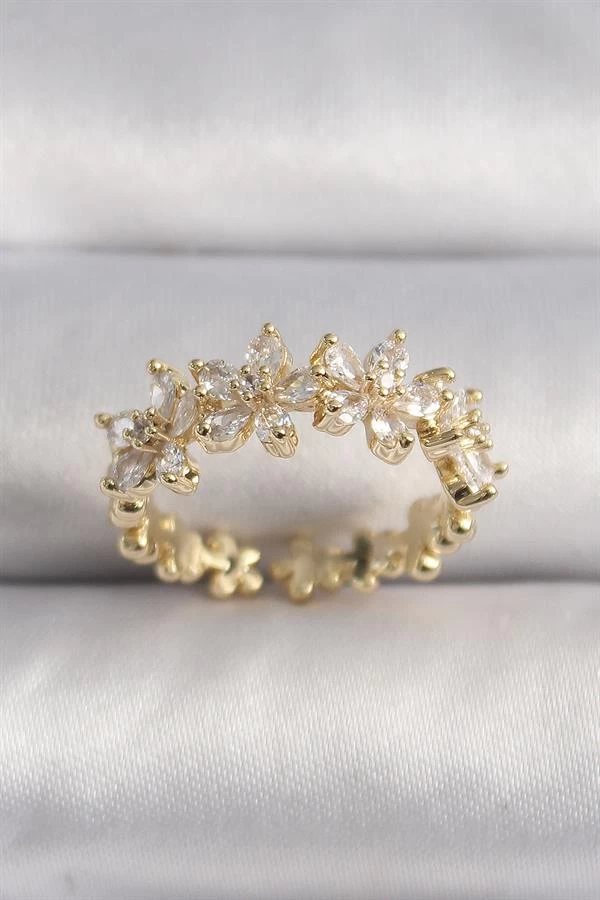 Pirinç Gold Renk Zirkon Taşlı Çiçek Model Vip Seri Kadın Yüzük