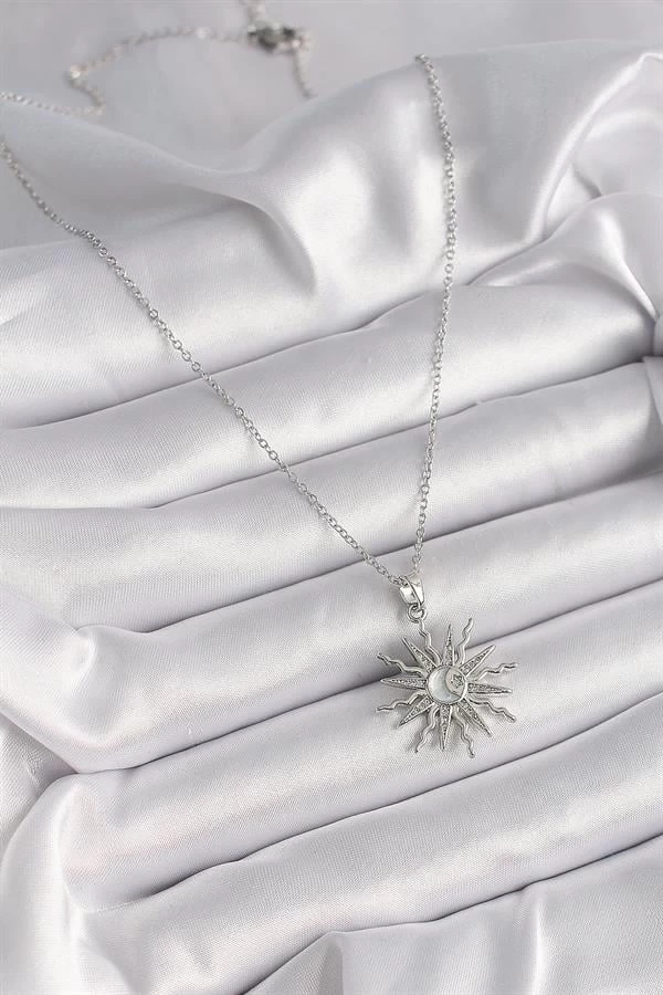 316l Çelik Gümüş Renk Zincir Zirkon Taşlı Yıldız Model Sedefli Ay İşleme Detay Kadın Kolye