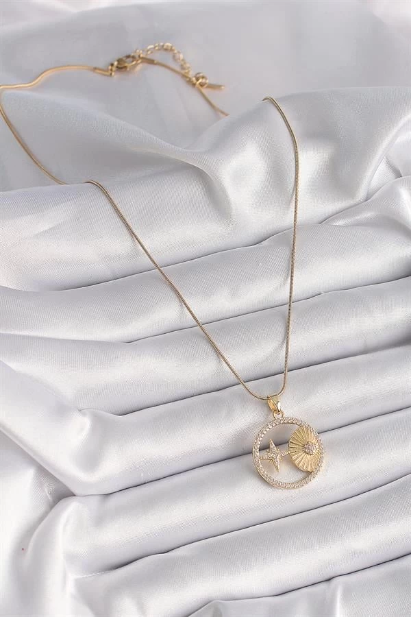 316l Çelik Gold Renk Zincir Zirkon Taşlı Yıldız İşleme Madalyon Model Kadın Kolye