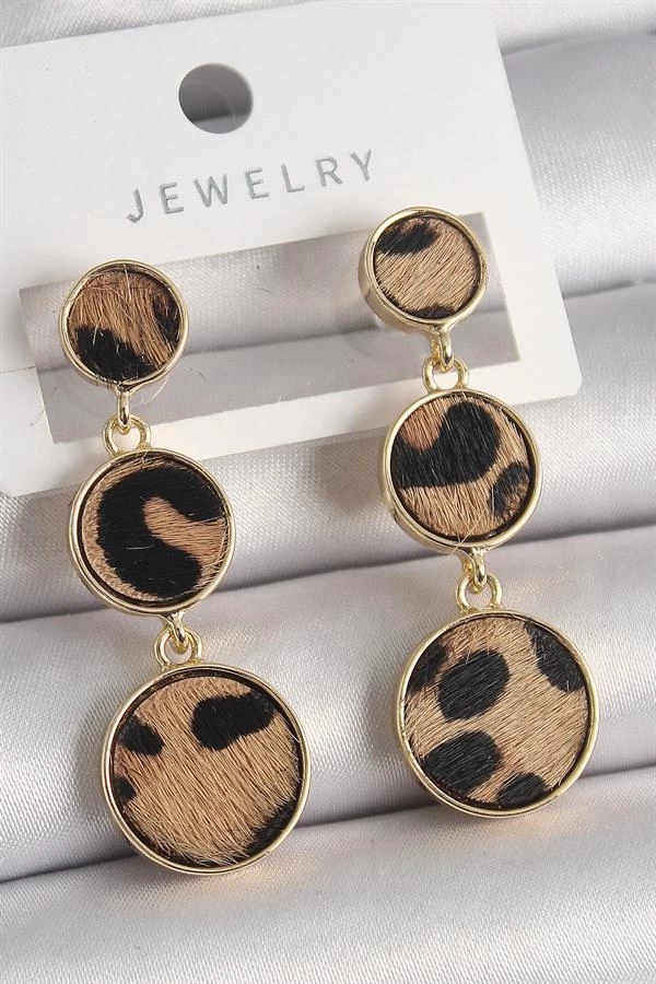 Pirinç Gold Renk 3'lü Leopar Desenli Sallantı Daire Plaka Model Kadın Küpe