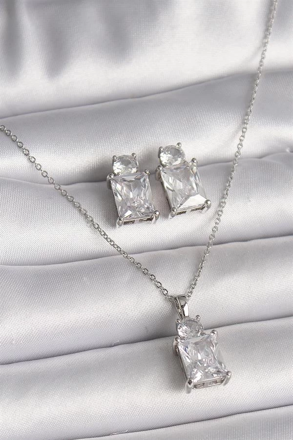 316l Çelik Gümüş Renk Zincir Kare Zirkon Taşlı Kadın Kolye Küpe Seti