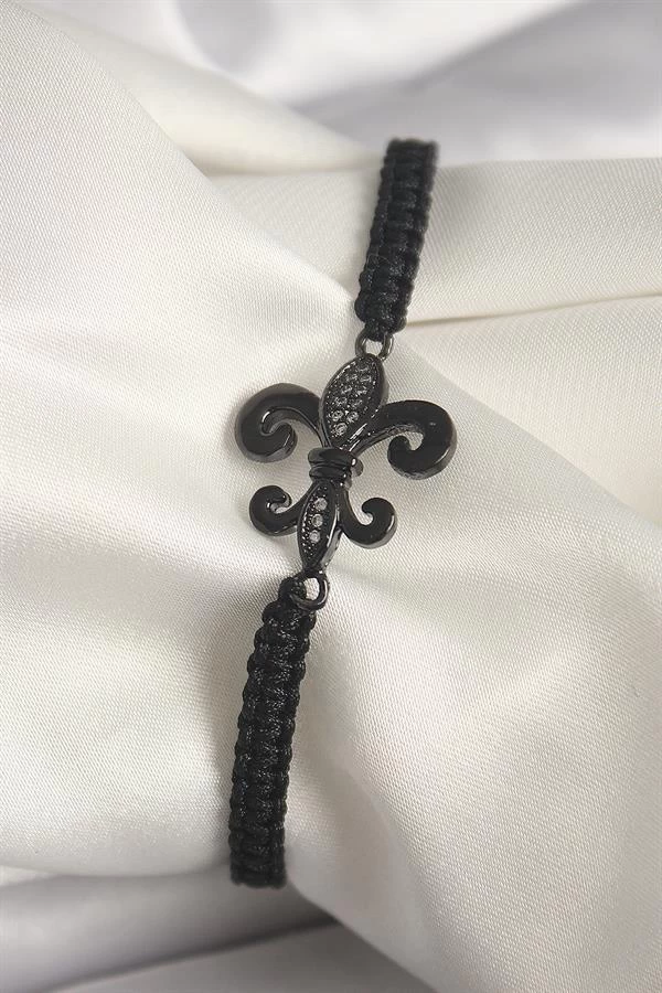 Pirinç Siyah Renk Zirkon Taş İşlemeli Zambak Figür Asansörlü Makrome Model Kadın Bileklik