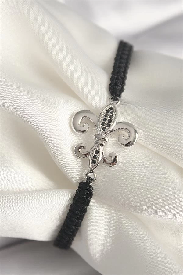 Pirinç Gümüş Renk Zirkon Taş İşlemeli Zambak Model Asansörlü Makrome Model Kadın Bileklik