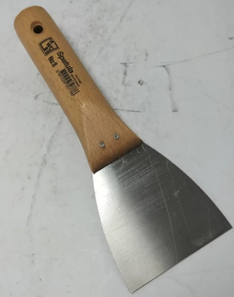 Faworİ AhŞap Sapli Spatula 8 Cm