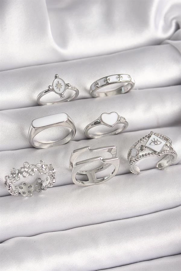 Pirinç Gümüş Renk Beyaz Mineli Kalp Çiçek Detay Kadın Yüzük Kombin