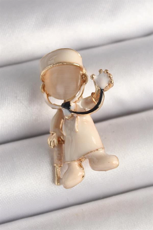 Pirinç Gold Renk Beyaz Mineli Doktor Model Kadın Broş