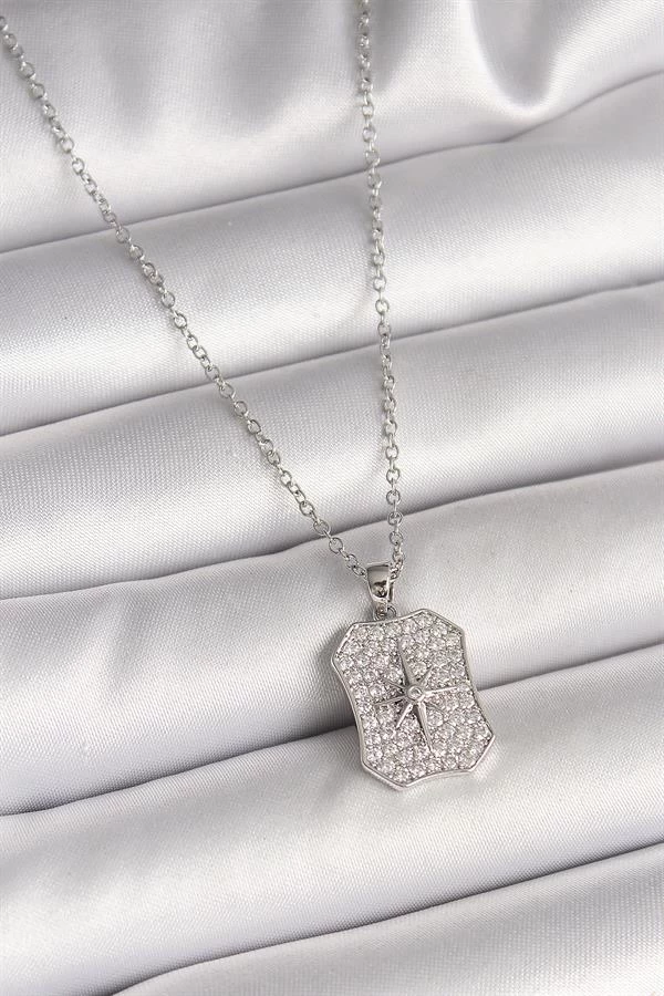 316l Çelik Gümüş Renk Zincir Zirkon Taşlı Kutup Yıldız İşlemeli Madalyon Model Kadın Kolye