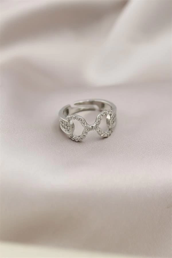 Gümüş Renkli Metal Zirkon Taşlı Kadın Yüzük