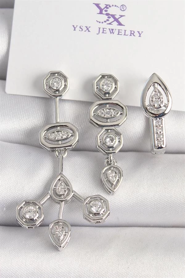 Pirinç Gümüş Renk Zirkon Taşlı Geometrik Model 3'lü Kadın Kombin Küpe