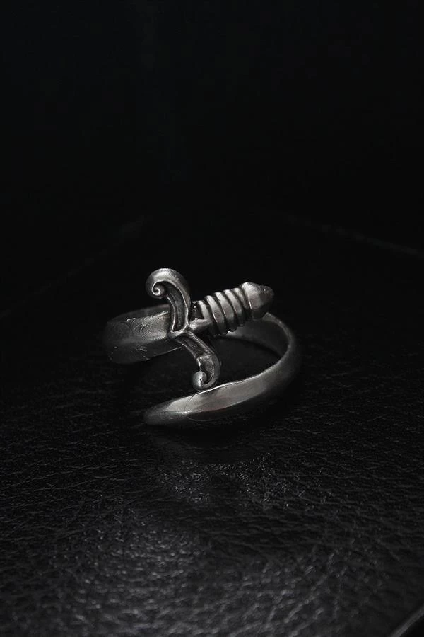 Ayarlanabilir Kılıç Model Erkek Yüzük