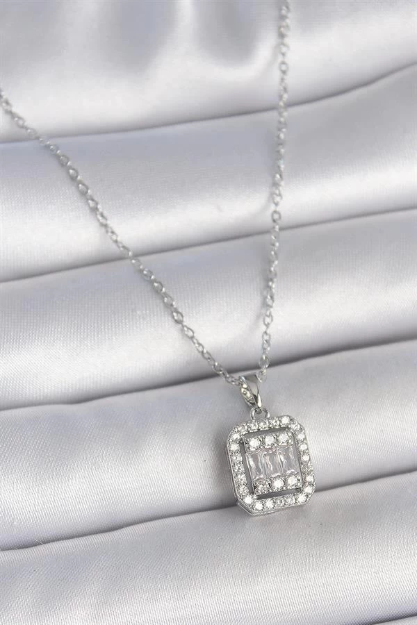 316l Çelik Gümüş Renk Zincir Kare Zirkon Taşlı Kadın Kolye