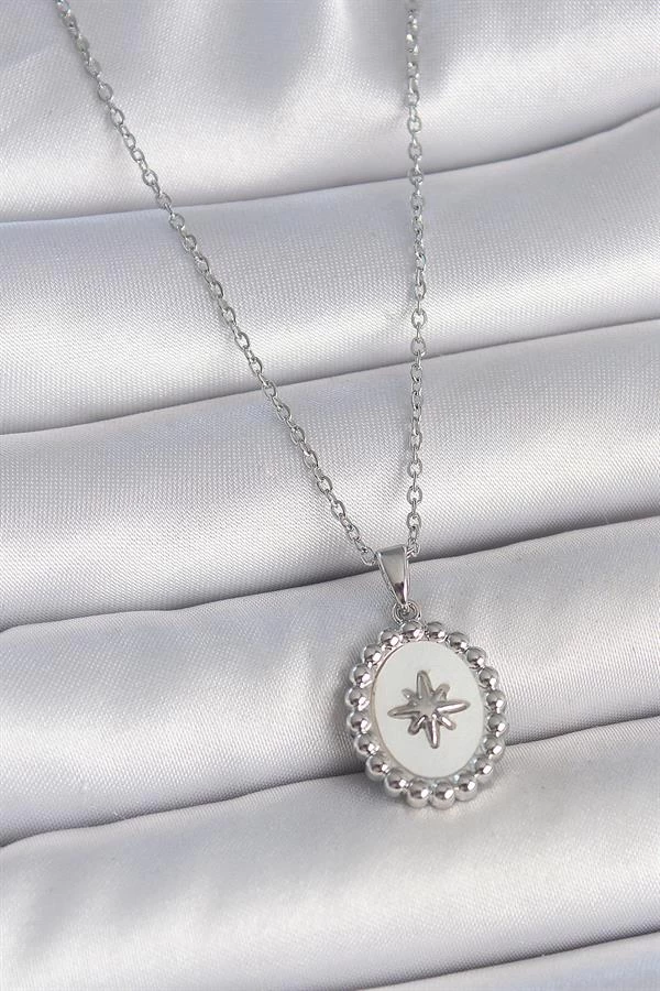 316l Çelik Gümüş Renk Zincir Beyaz Mineli Kutup Yıldız İşlemeli Madalyon Model Kadın Kolye