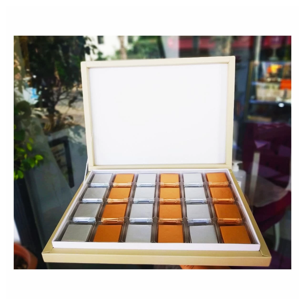 Madlen Çikolata 1 Kg