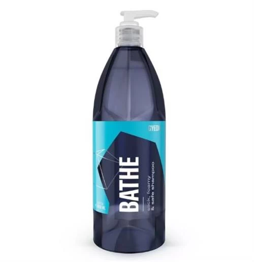 Gyeon Q²m Bathe Ph Nötr Cilalı Oto Şampuanı - 1000 Ml -yüksek Konsantre Jel Araç Yıkama Köpüğü