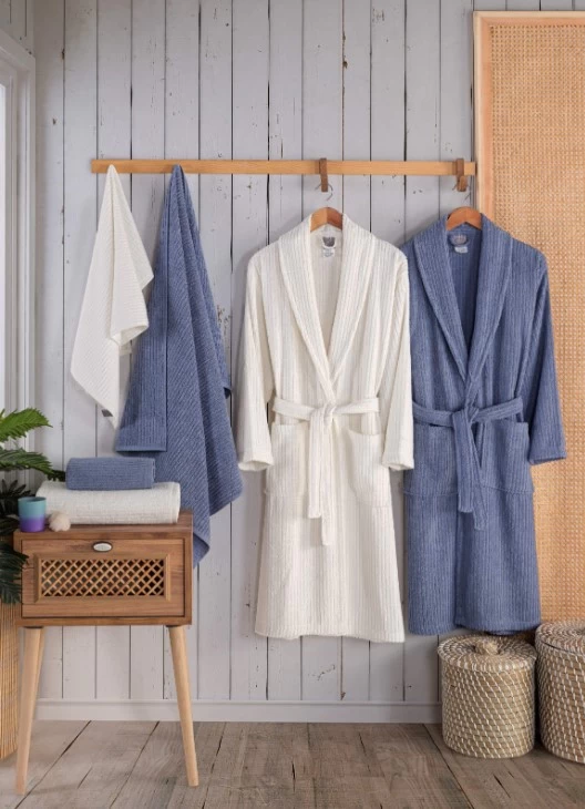 Nevresim Dünyası  Bornoz Seti Alfa Mavi-krem